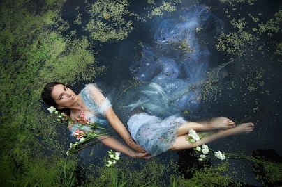 How to interpret dreams about water